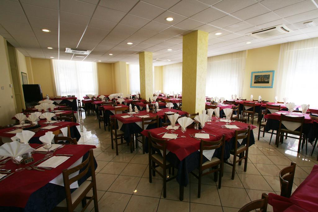 Hotel Quisisana Rimini Exterior photo