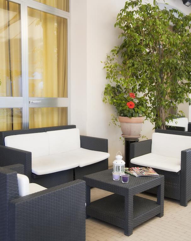 Hotel Quisisana Rimini Exterior photo