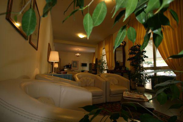 Hotel Quisisana Rimini Exterior photo